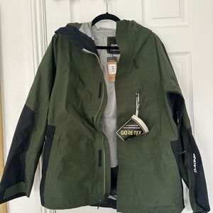 Dakine Green and Black Gore-Tex Ski Jacket
